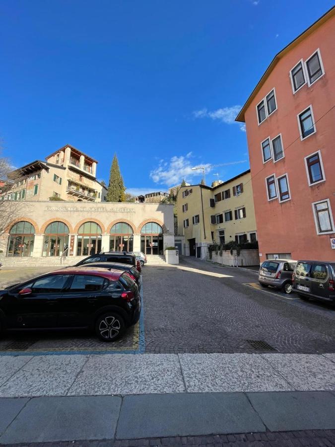 Dolce Vita Santo Stefano Verona Bagian luar foto