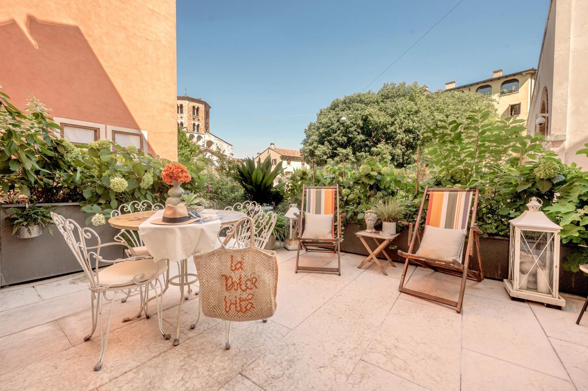 Dolce Vita Santo Stefano Verona Bagian luar foto